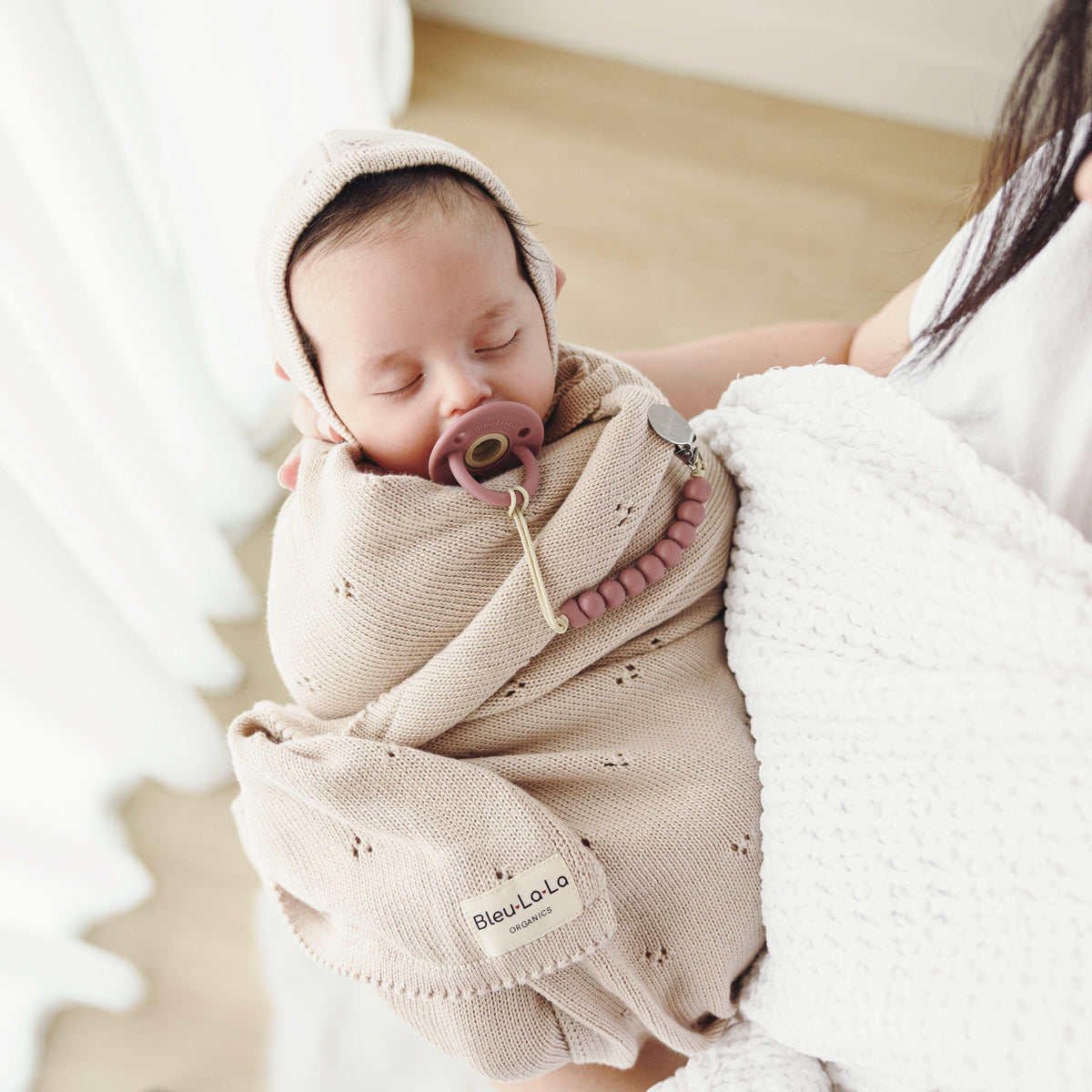 Pointelle Organic Cotton Baby Blanket & Hat Gift Set