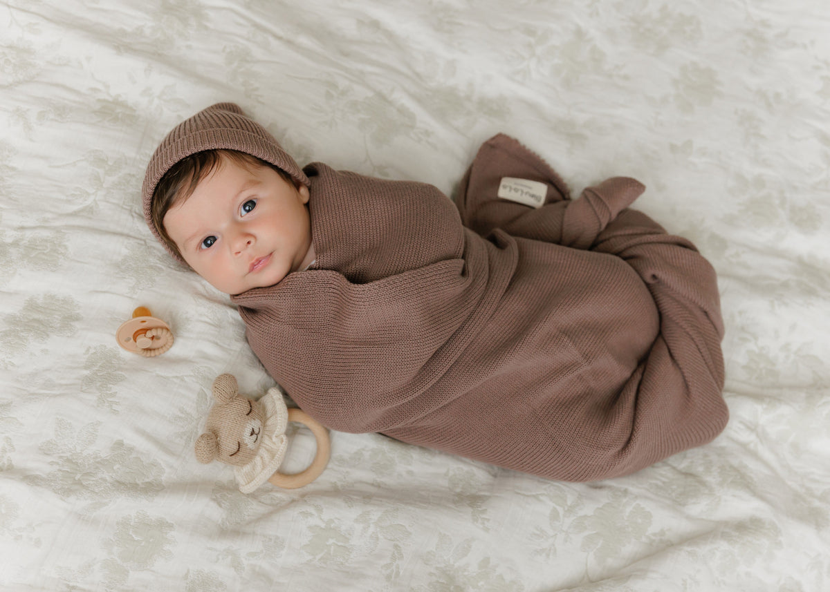 Luxe Organic Cotton Baby Blanket & Hat Gift Set