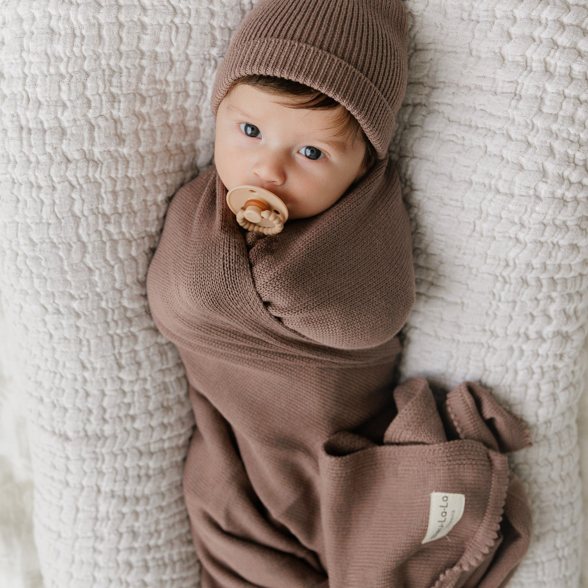 Luxe Organic Cotton Baby Blanket & Hat Gift Set
