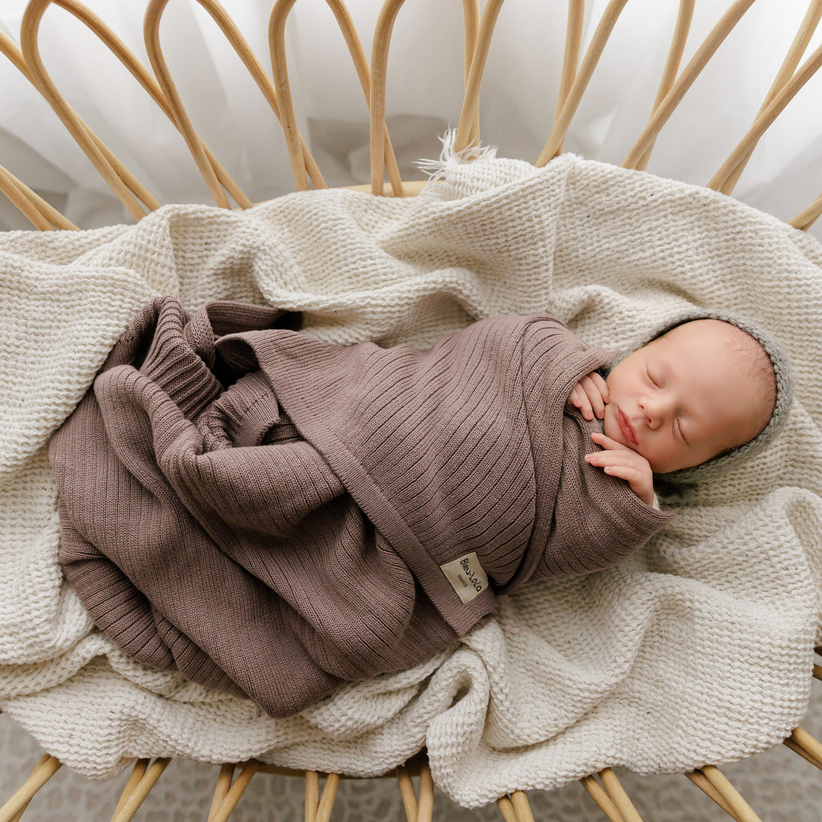 Ribbed Organic Cotton Knit Baby Blanket