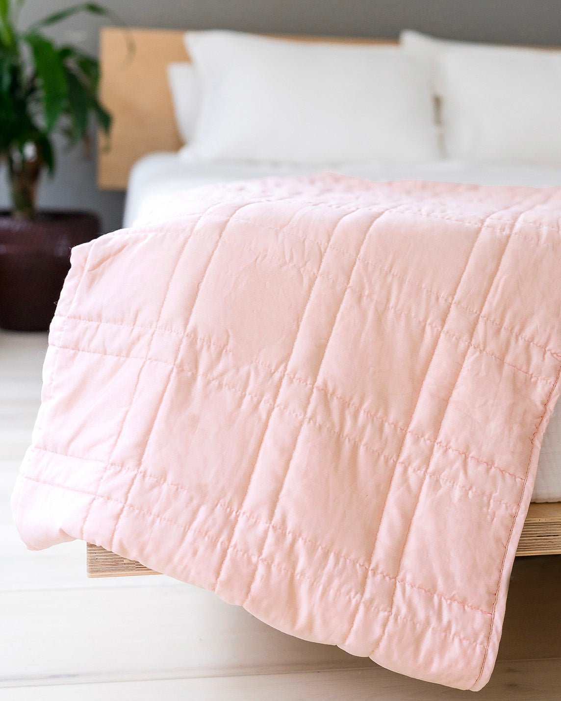 Kid's Plant-Dyed Weighted Blanket