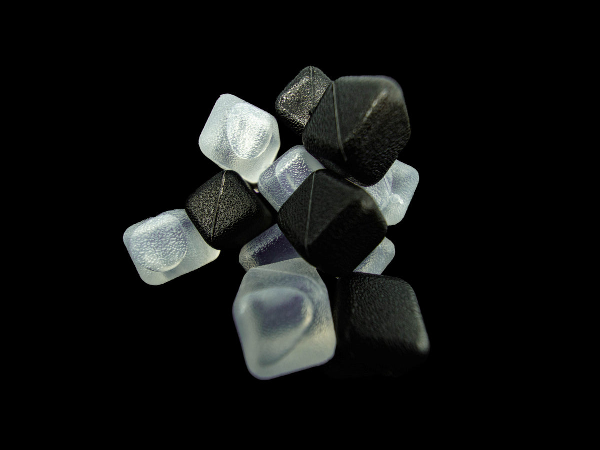 Reusable Ice Cubes Black & Clear