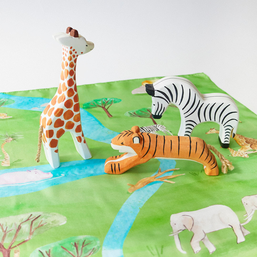 Natural Silk & Wooden Animals Safari Play Set