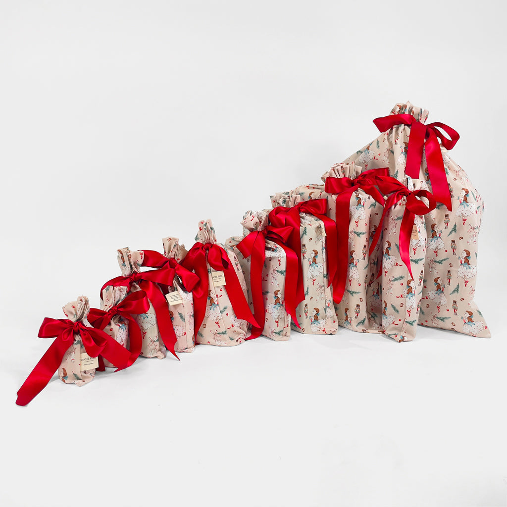 Nutcracker Clara Tanzt - SYO Reusable Gift Bag Set