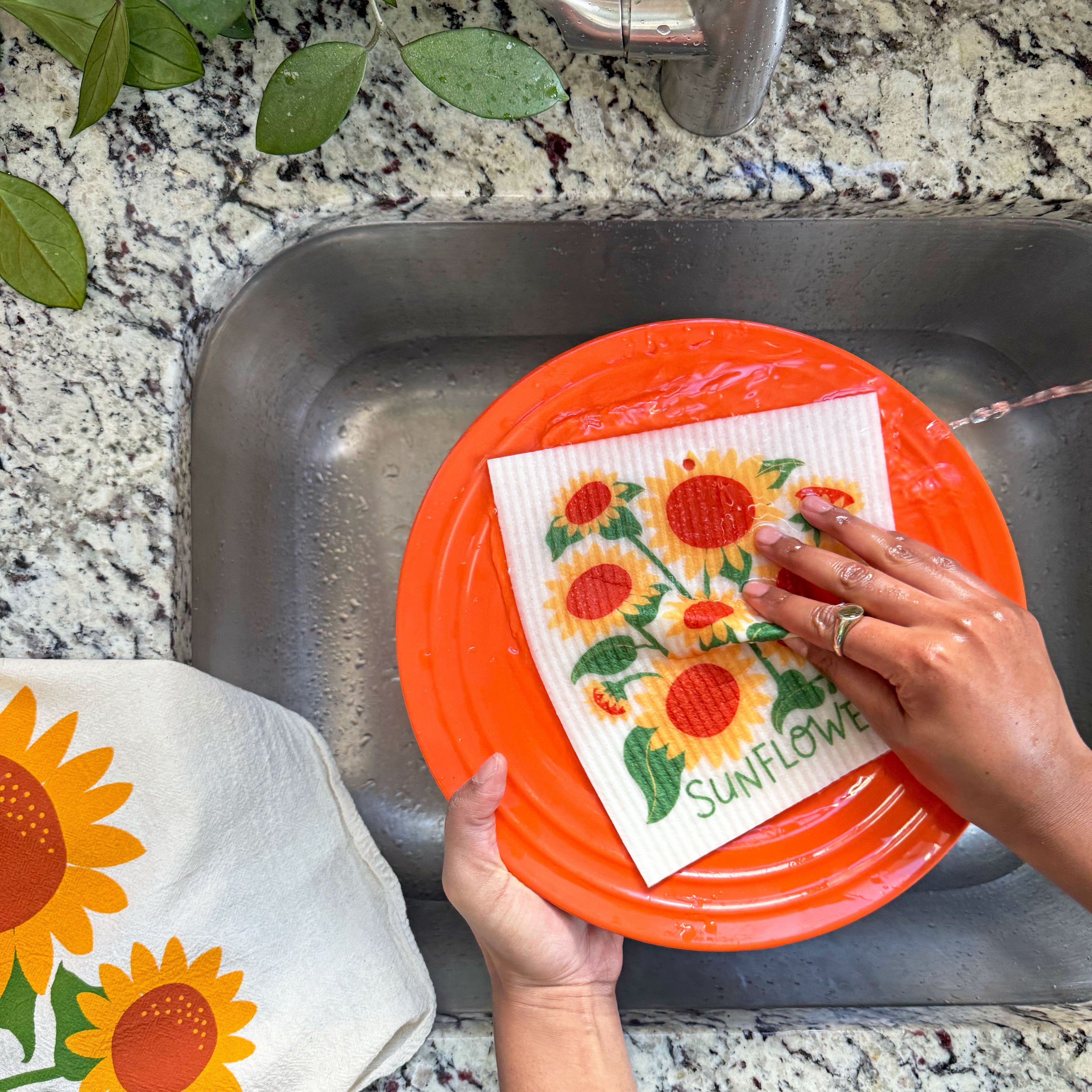 The Neighborgoods Pollinator Garden - Sponge Cloth Set Of 3
