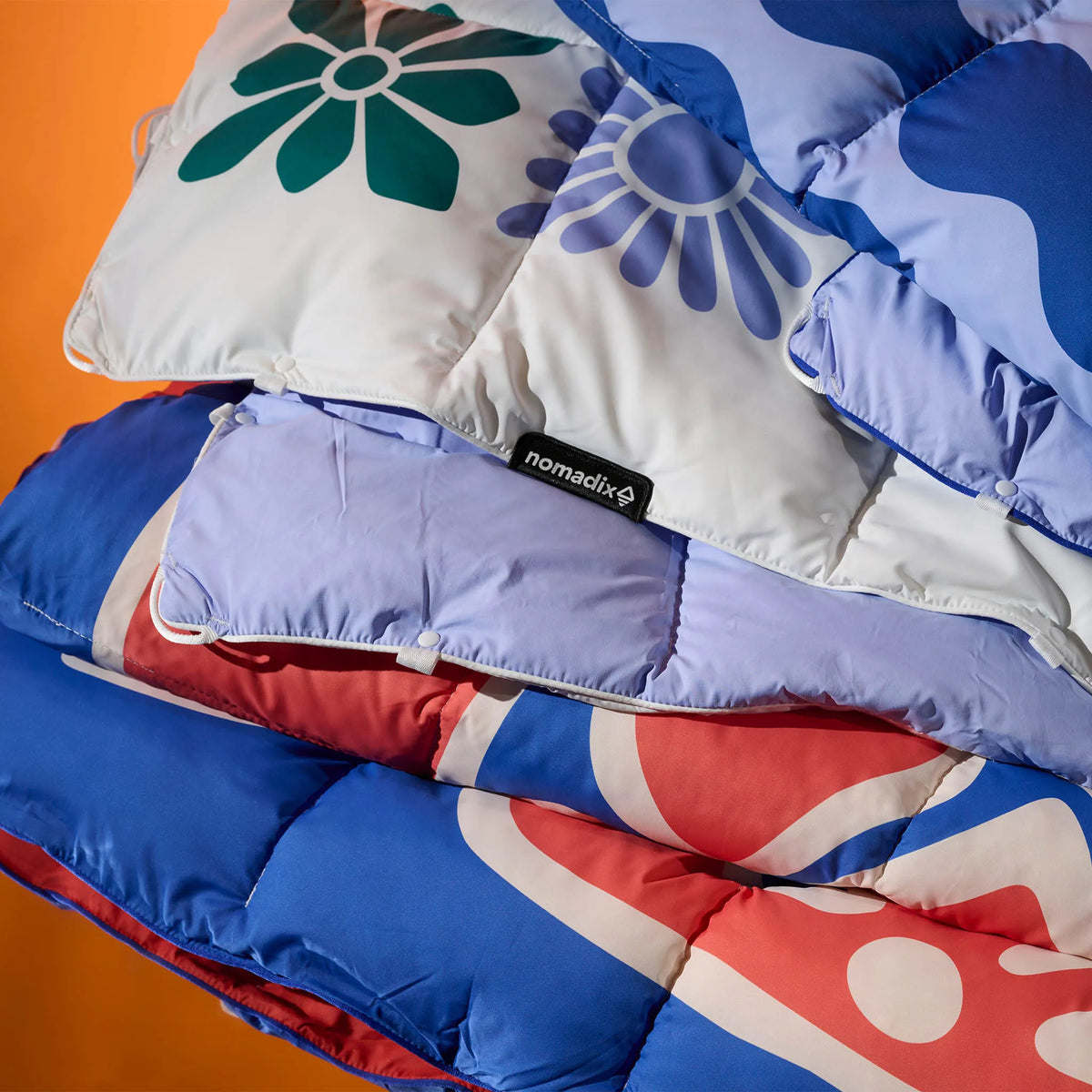 Graphene Puffer Blanket: Flowerbed Multi