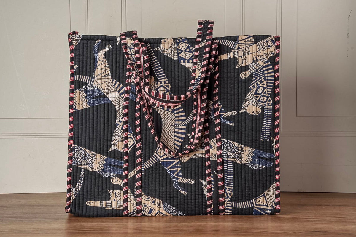 Quilted Cat-Print Canvas Tote Bag