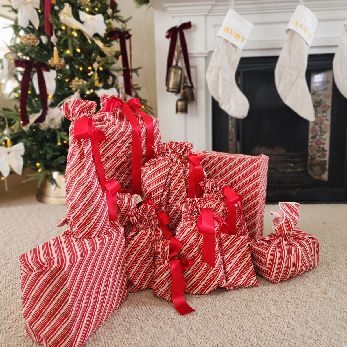 Candy Cane Reusable Gift Bag Set