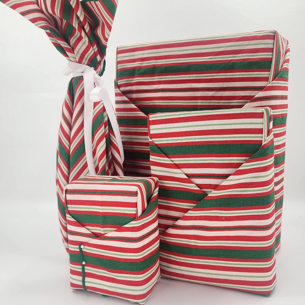 Scandi Julrander - 4 Furoshiki Gift Wraps