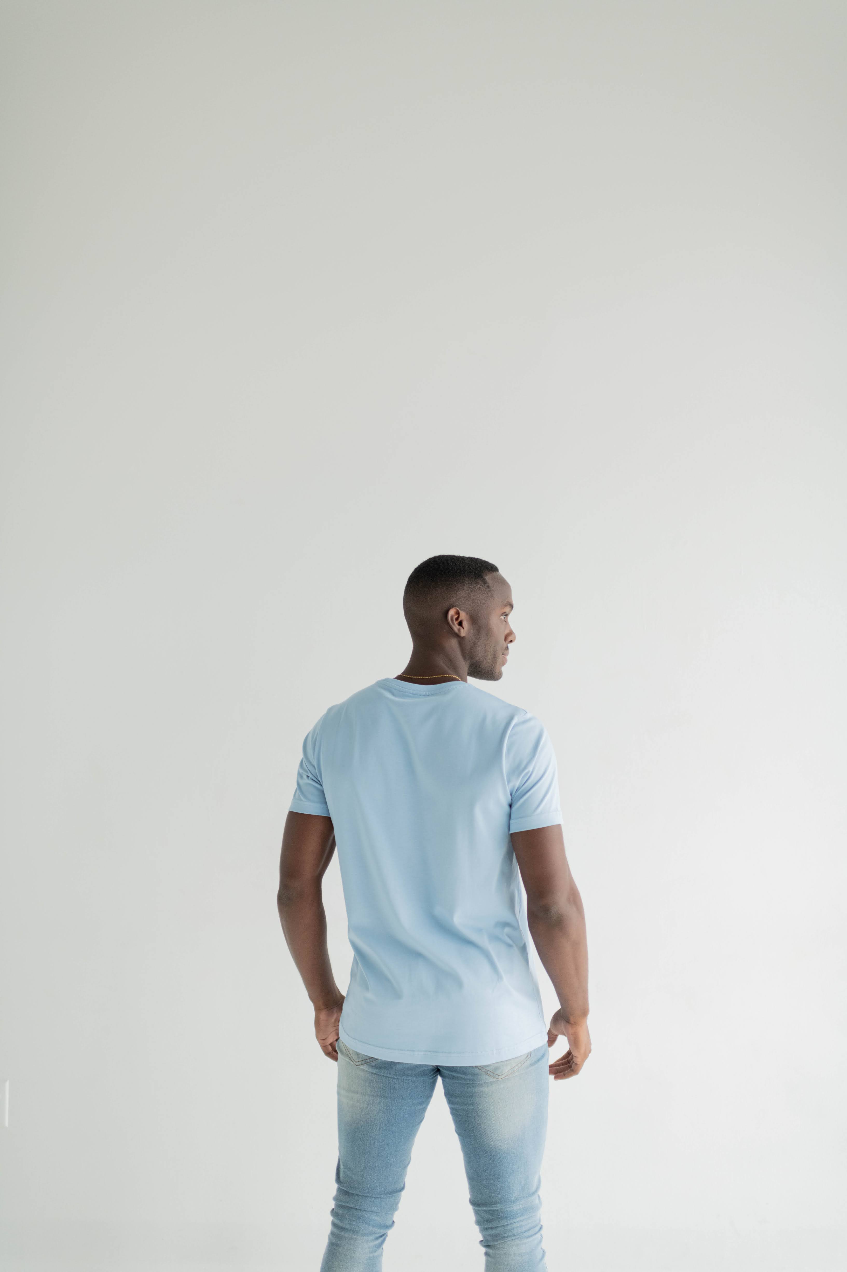 Everyday Tee – Soft & Sustainable in Glacier Blue