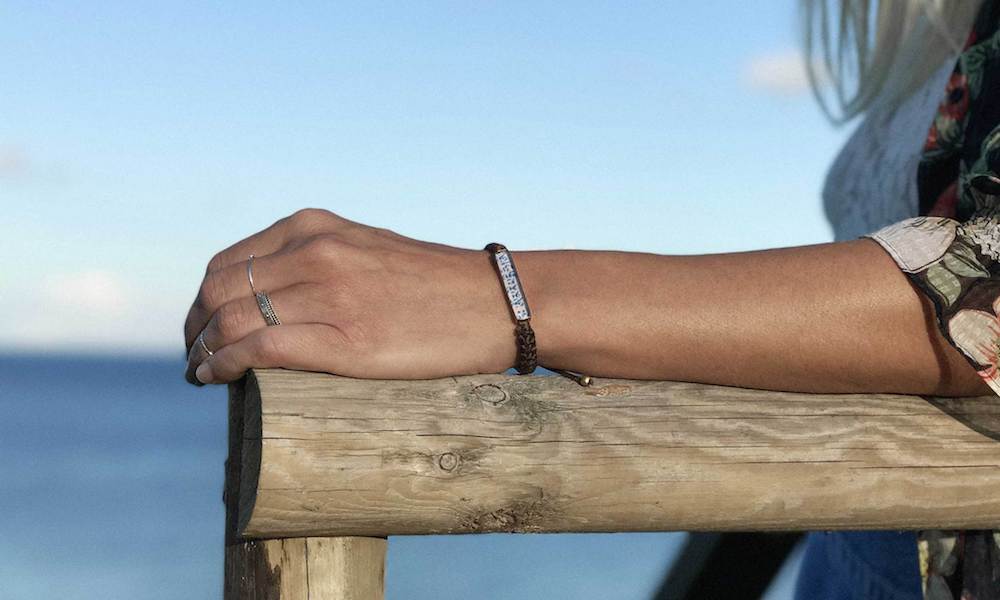 Dar Cho White Air Bracelet
