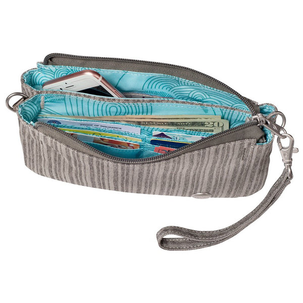Stride Wristlet