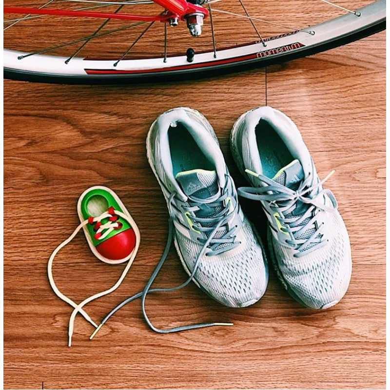 Tie-Up Shoe