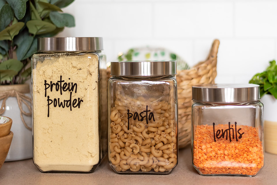 Your Zero Waste Kitchen: 10 Easy Tips For A Plastic-Free Pantry