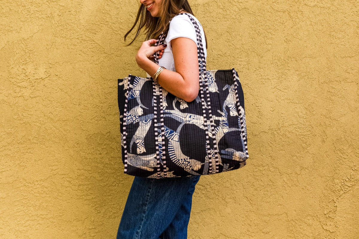 Quilted Cat-Print Canvas Tote Bag
