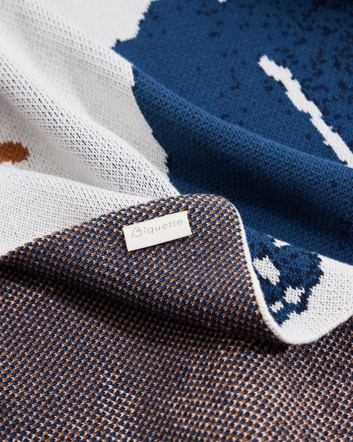Biquette Peace Knit Blanket - Artist Collection