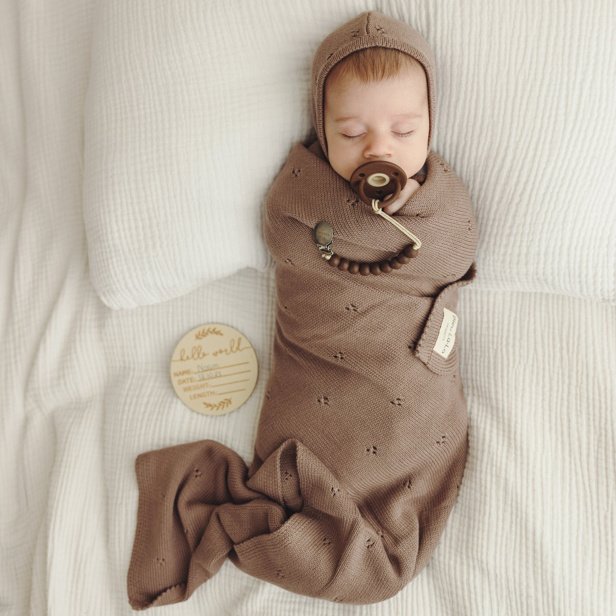 Pointelle Organic Cotton Baby Blanket & Hat Gift Set