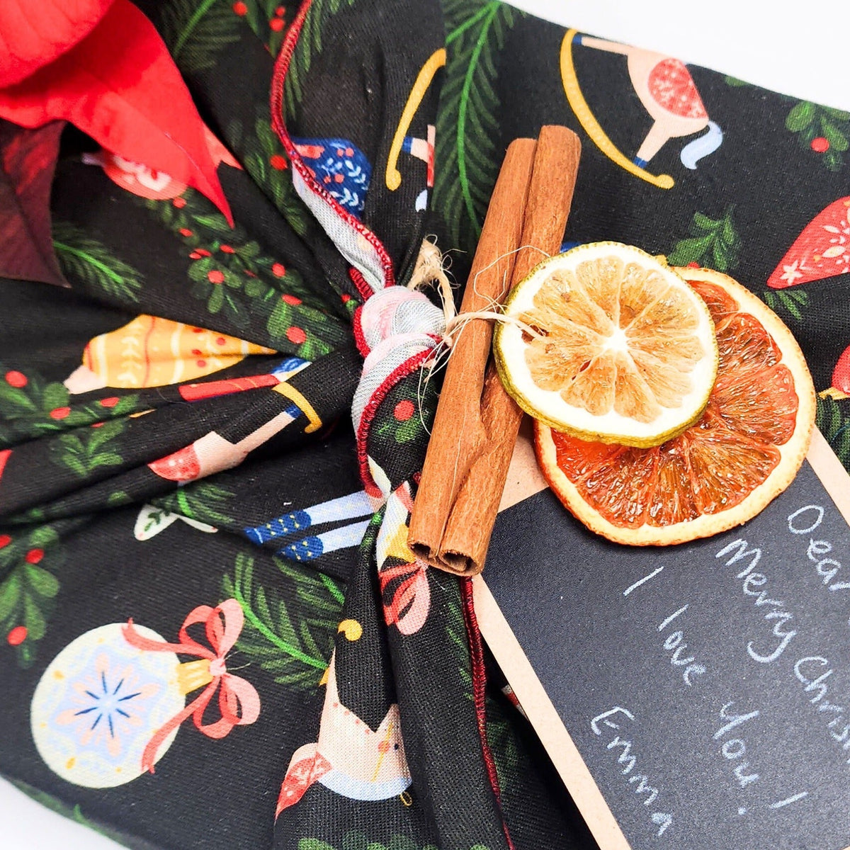 Folk Julepynt - 4 Furoshiki Gift Wraps