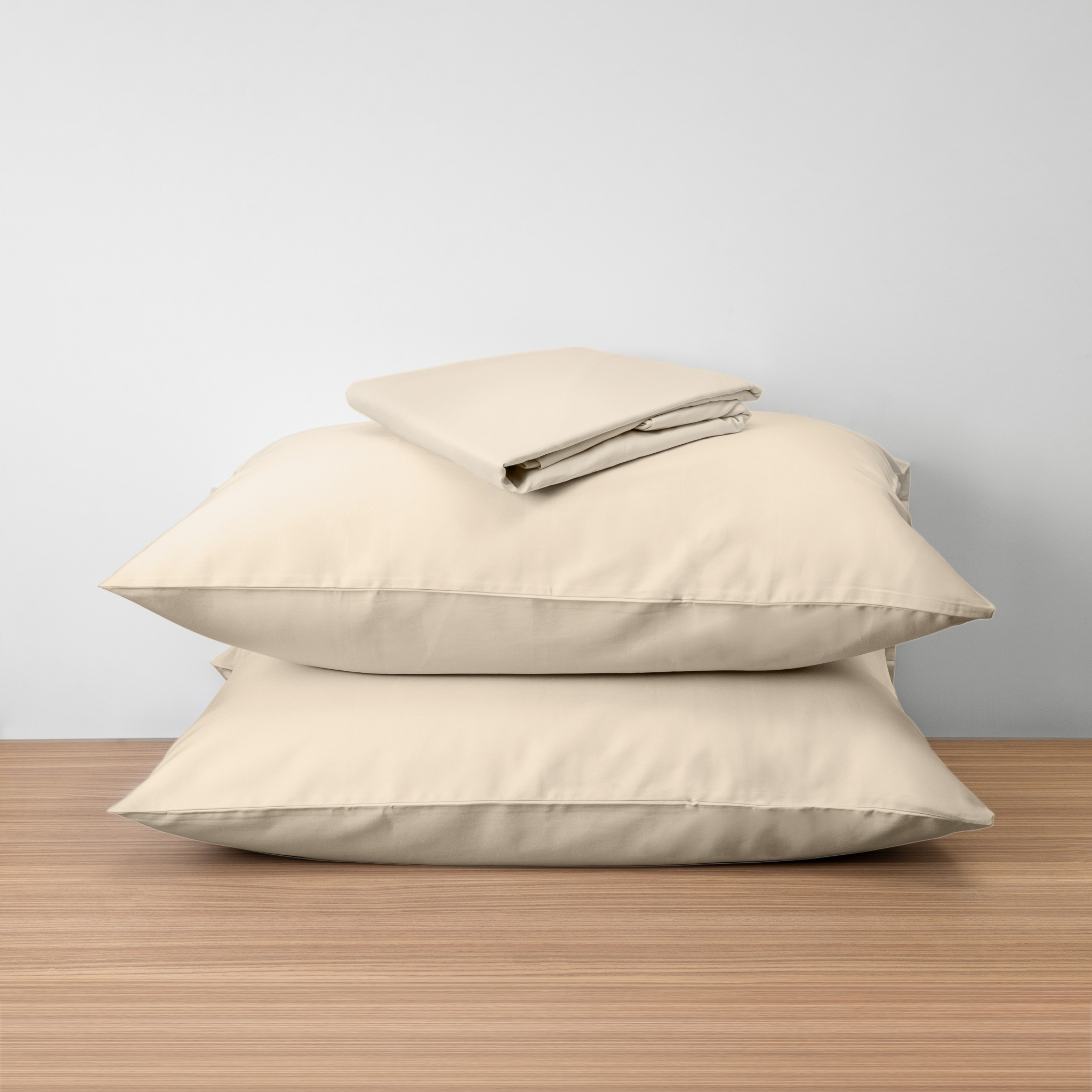 Soft & Cozy Sateen Fitted Sheet Set (3-piece)