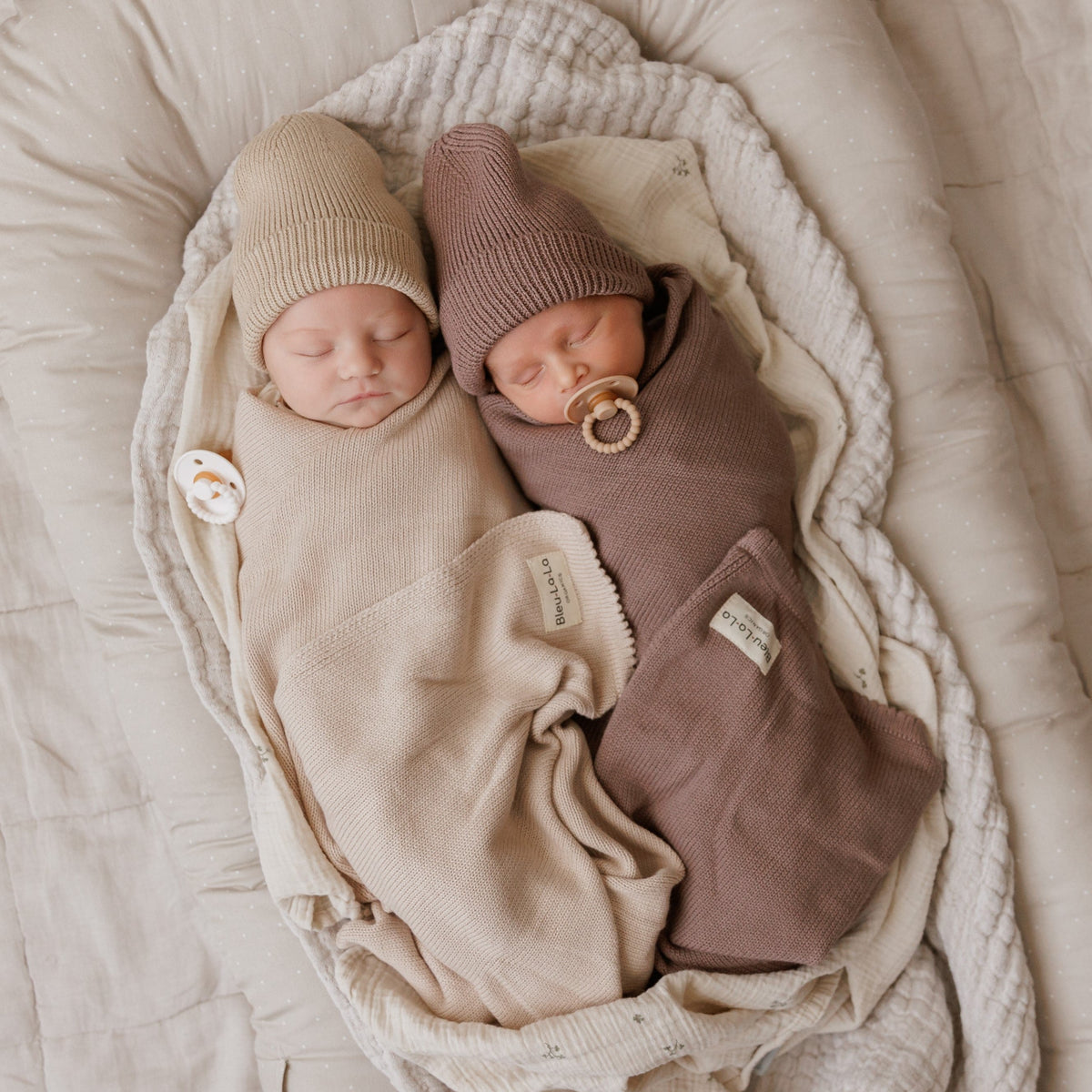 Luxe Organic Cotton Baby Blanket & Hat Gift Set