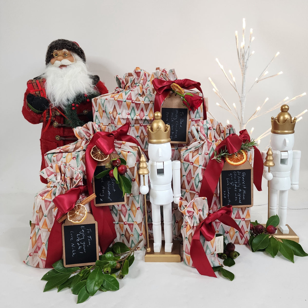 Nutcracker Harlekin Reusable Gift Bag Set