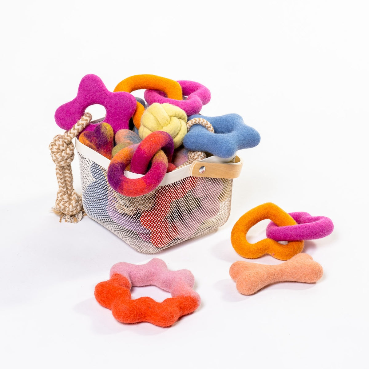 Wiggle Ring Felt Dog Toy