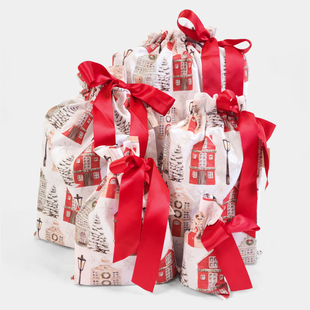 Christmas Cottages Reusable Gift Bag Set