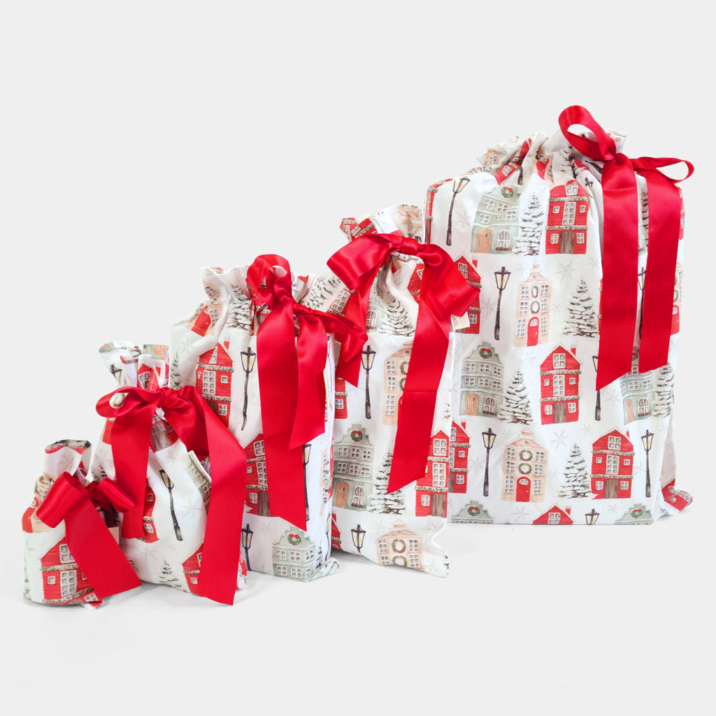 Christmas Cottages Reusable Gift Bag Set