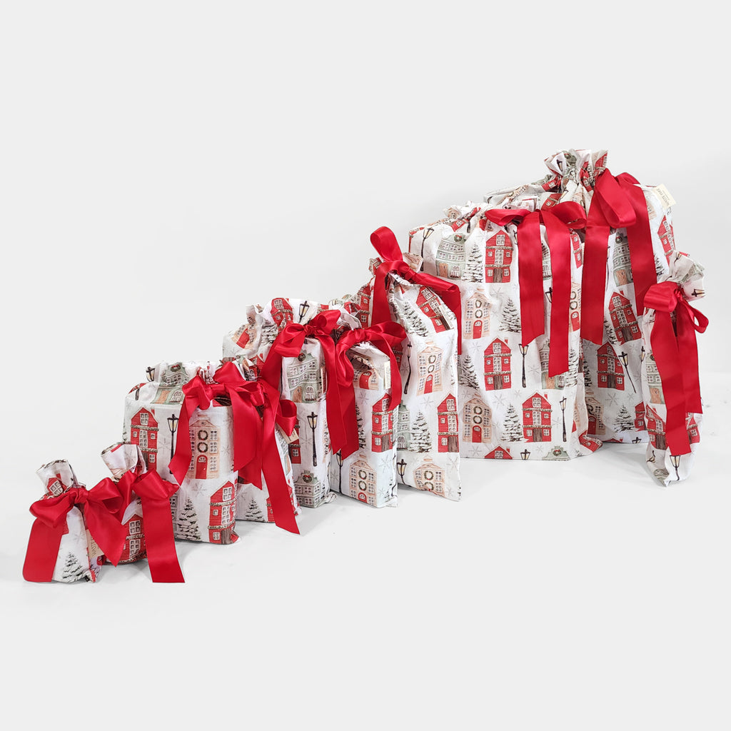 Christmas Cottages Reusable Gift Bag Set
