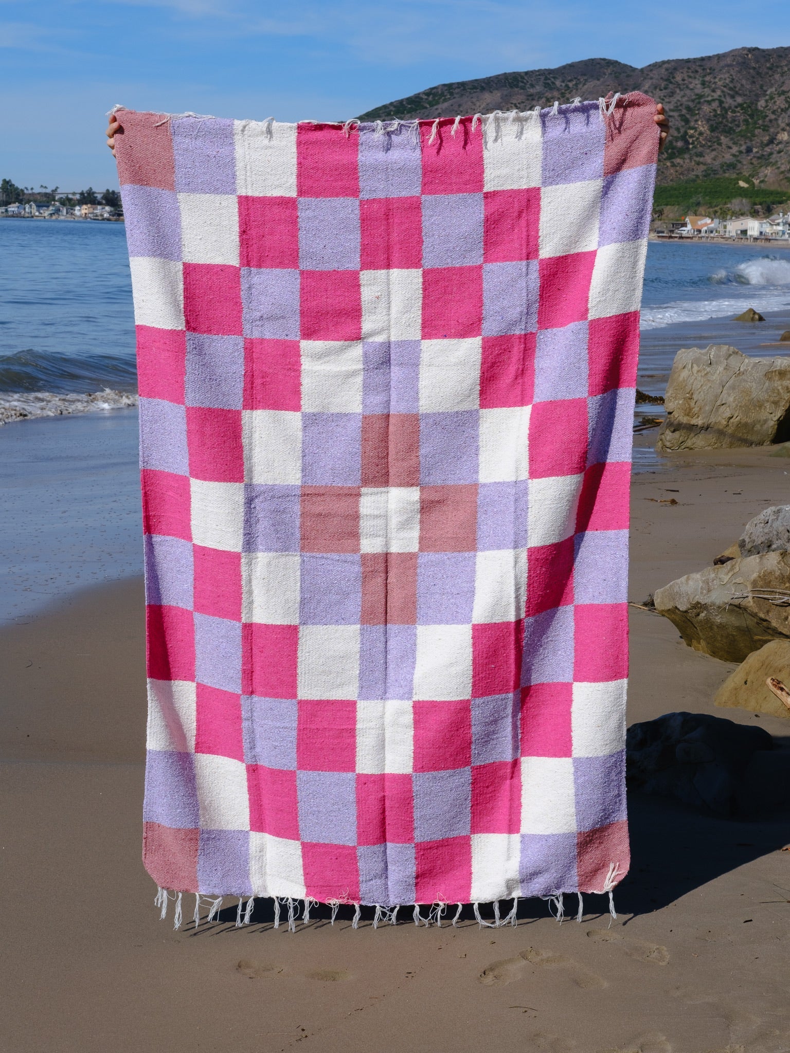 Daybreak - Diamond Checker Heavyweight Blanket