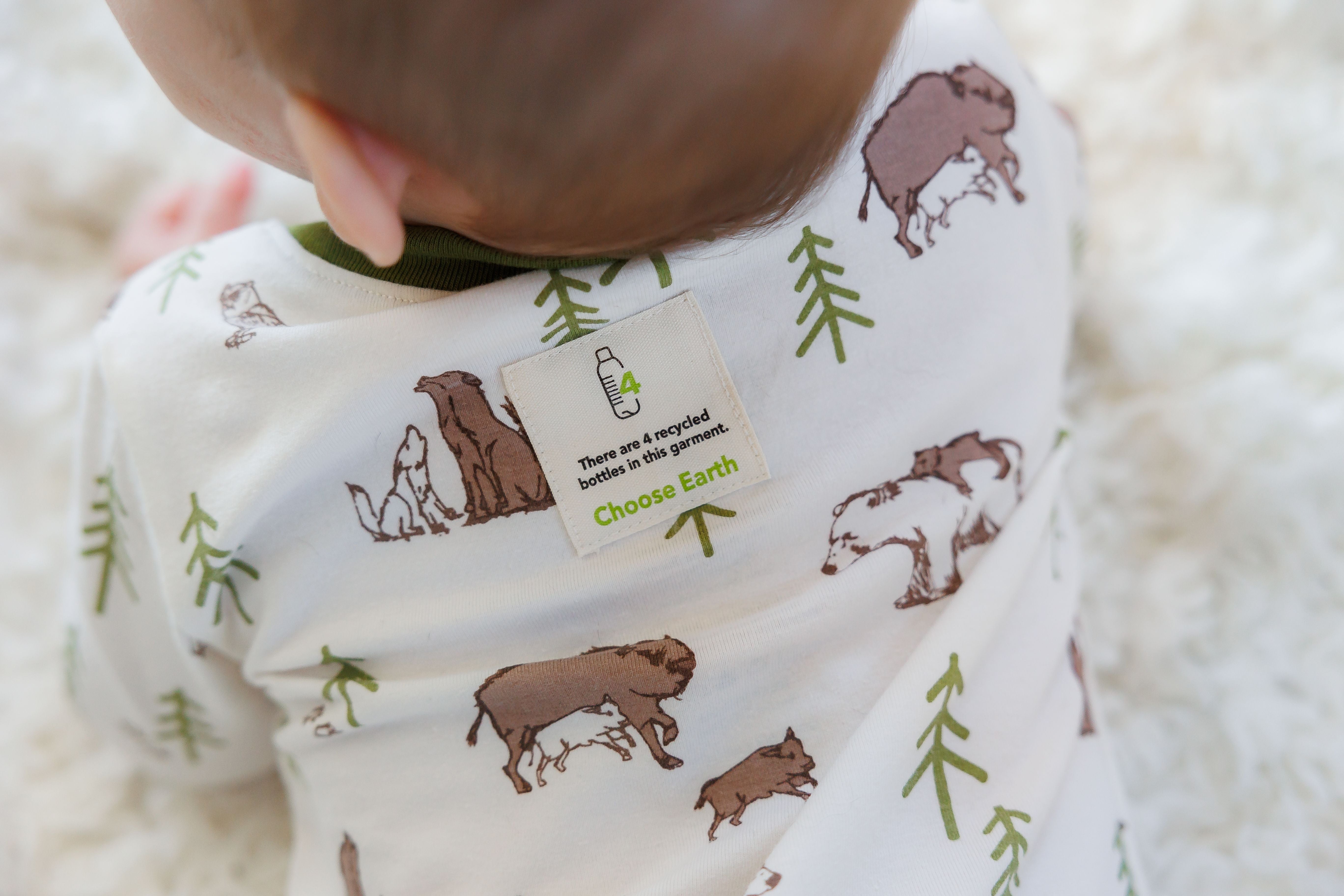 Wilderness printed footie in eco-friendly fabric