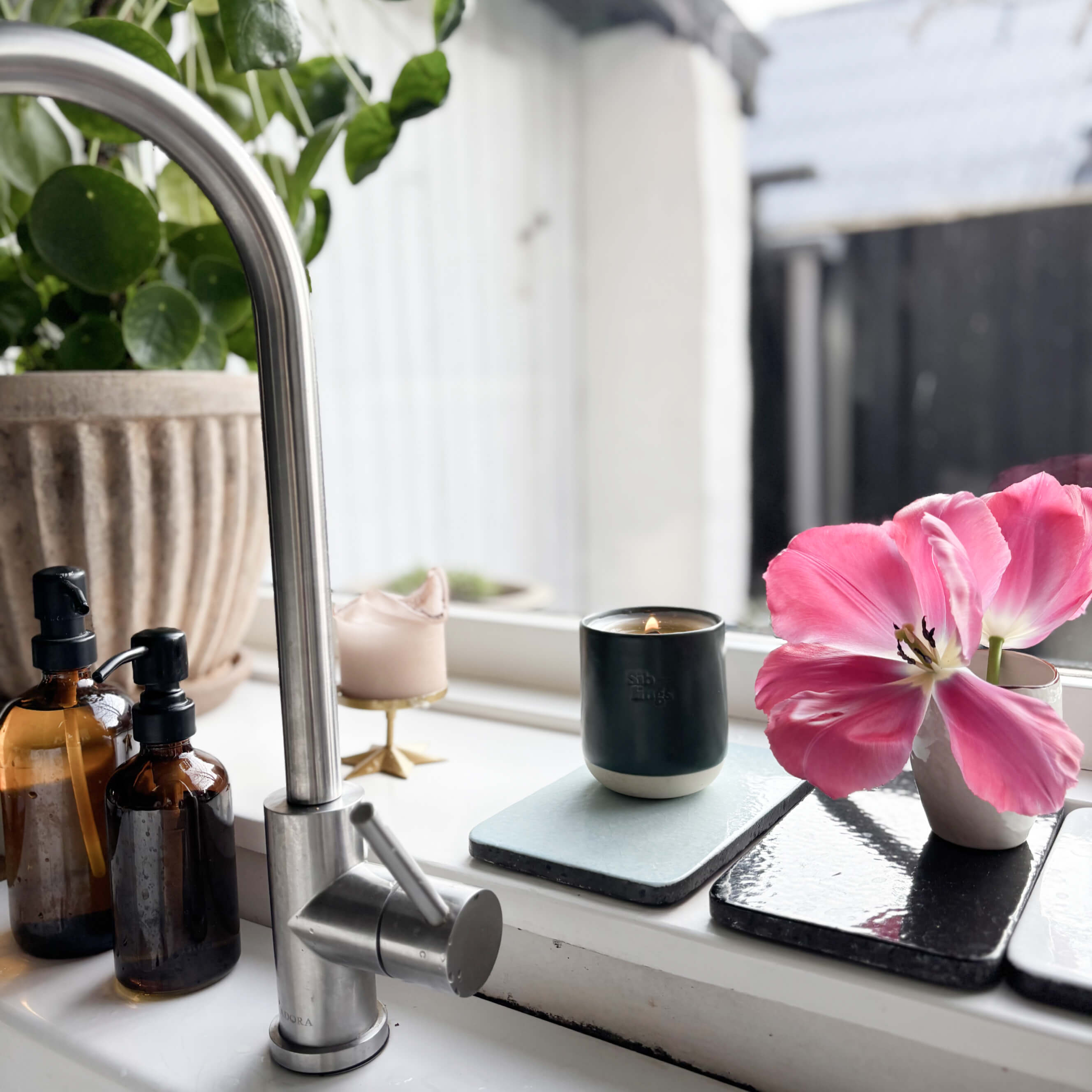 No. 05 Candle Refill — Clove, Lavender, Cedarwood