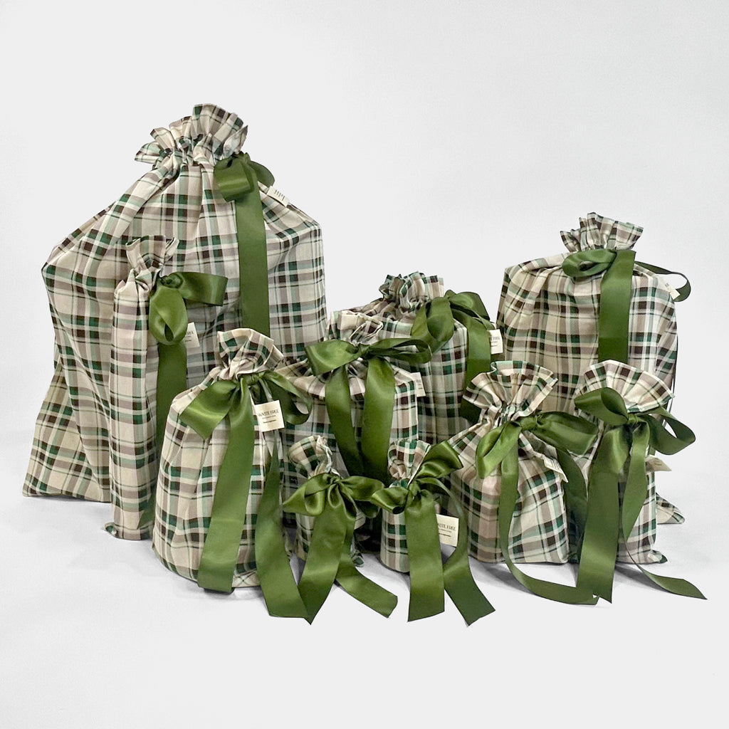 Nadarrach Tartan Reusable Gift Bag Set