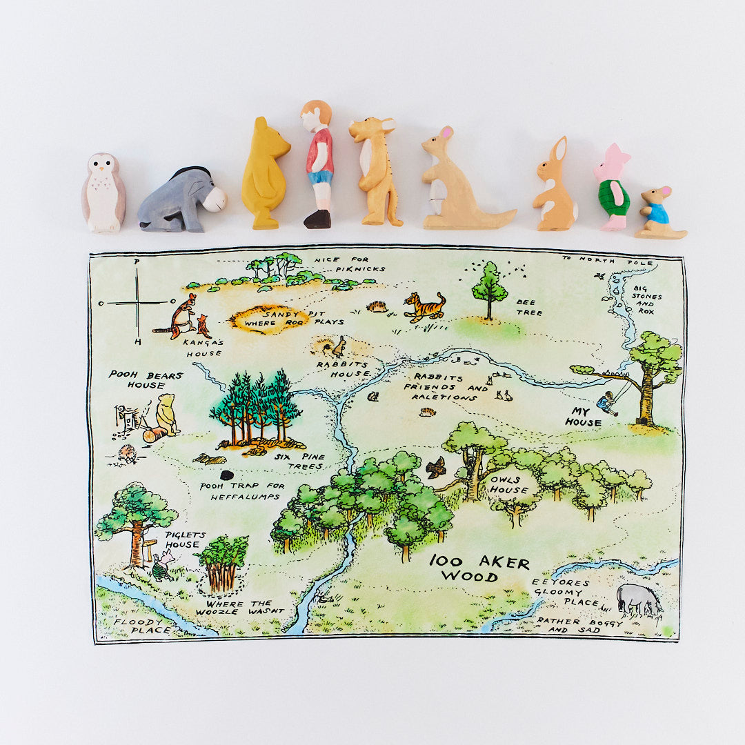 100 Aker Woods & Complete Wooden Friends Set