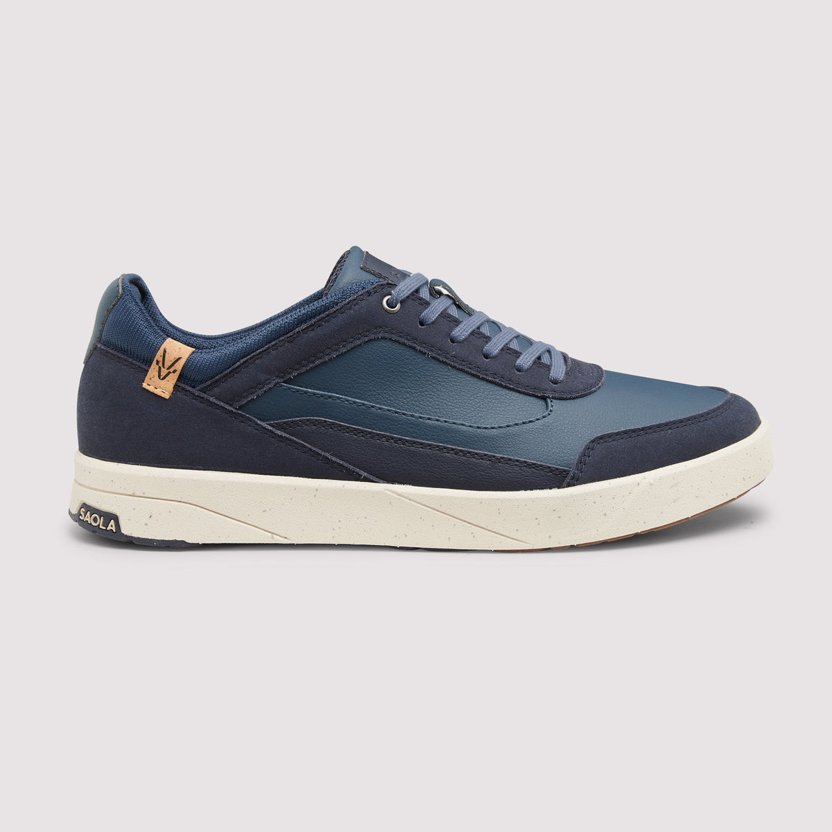 Quito M Navy