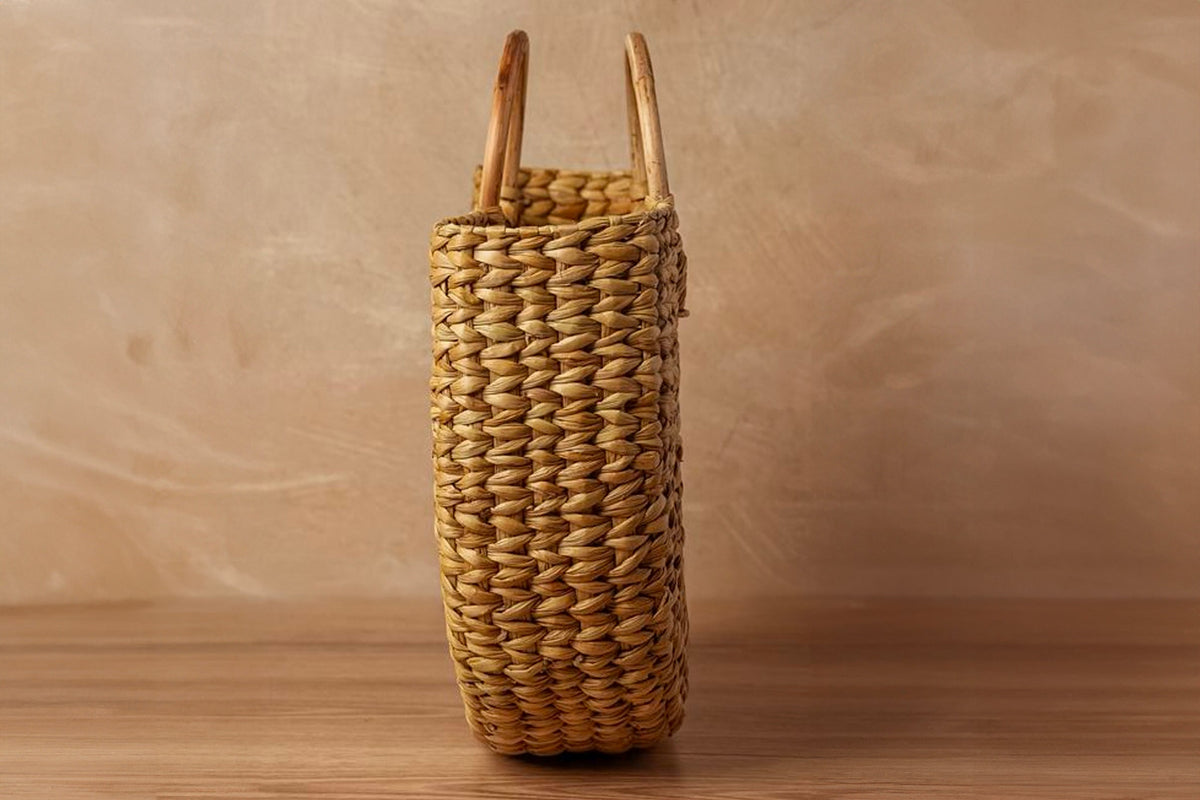 Circle Handle Palm Tote