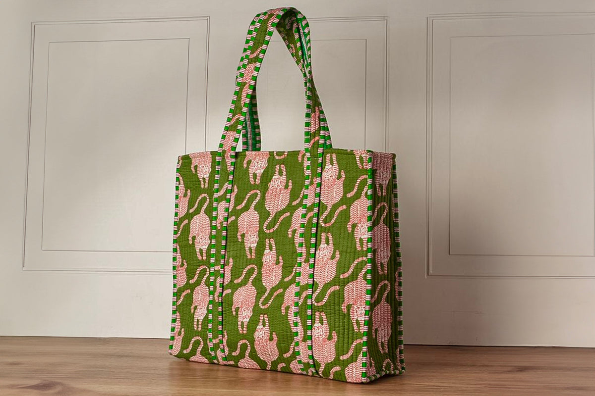 Quilted Cat-Print Canvas Tote Bag