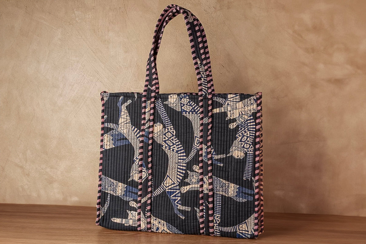 Quilted Cat-Print Canvas Tote Bag