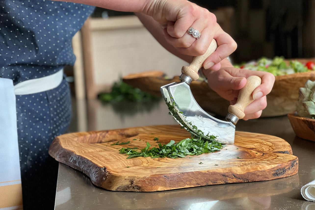 Italian Olivewood Charcuterie & Cutting Board - Large - Thumbnail 4