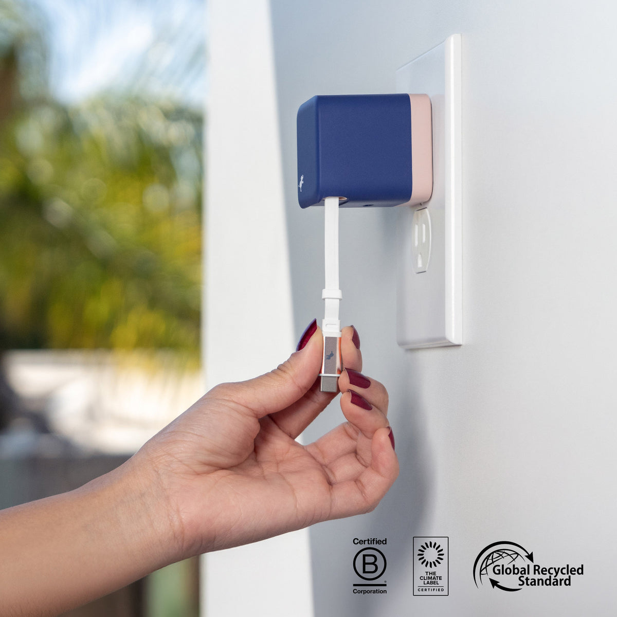 WALLY Stretch 65W Wall Charger