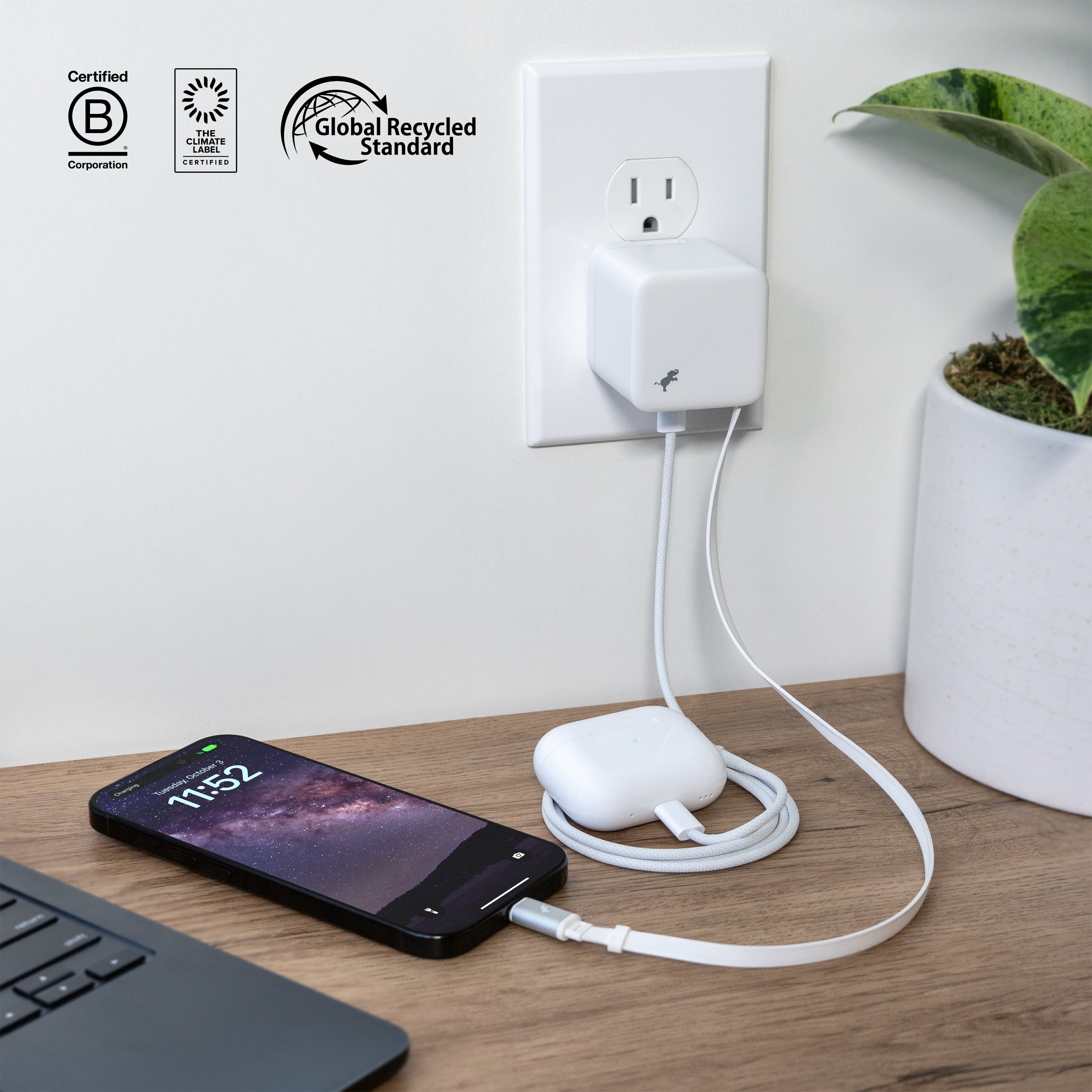 WALLY Stretch 65W Wall Charger