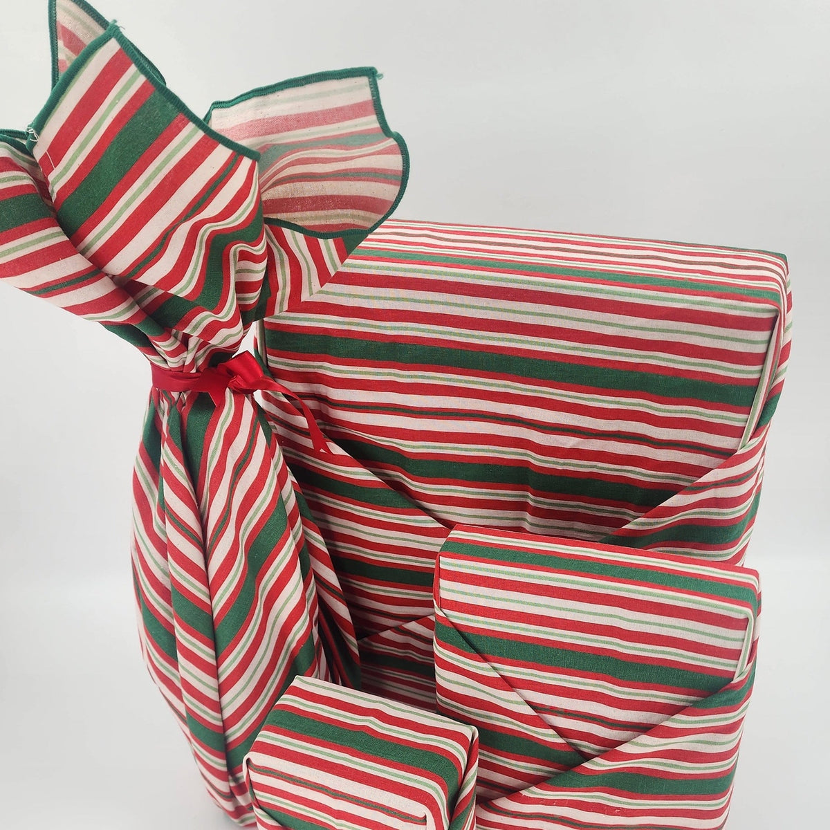 Scandi Julrander - 4 Furoshiki Gift Wraps