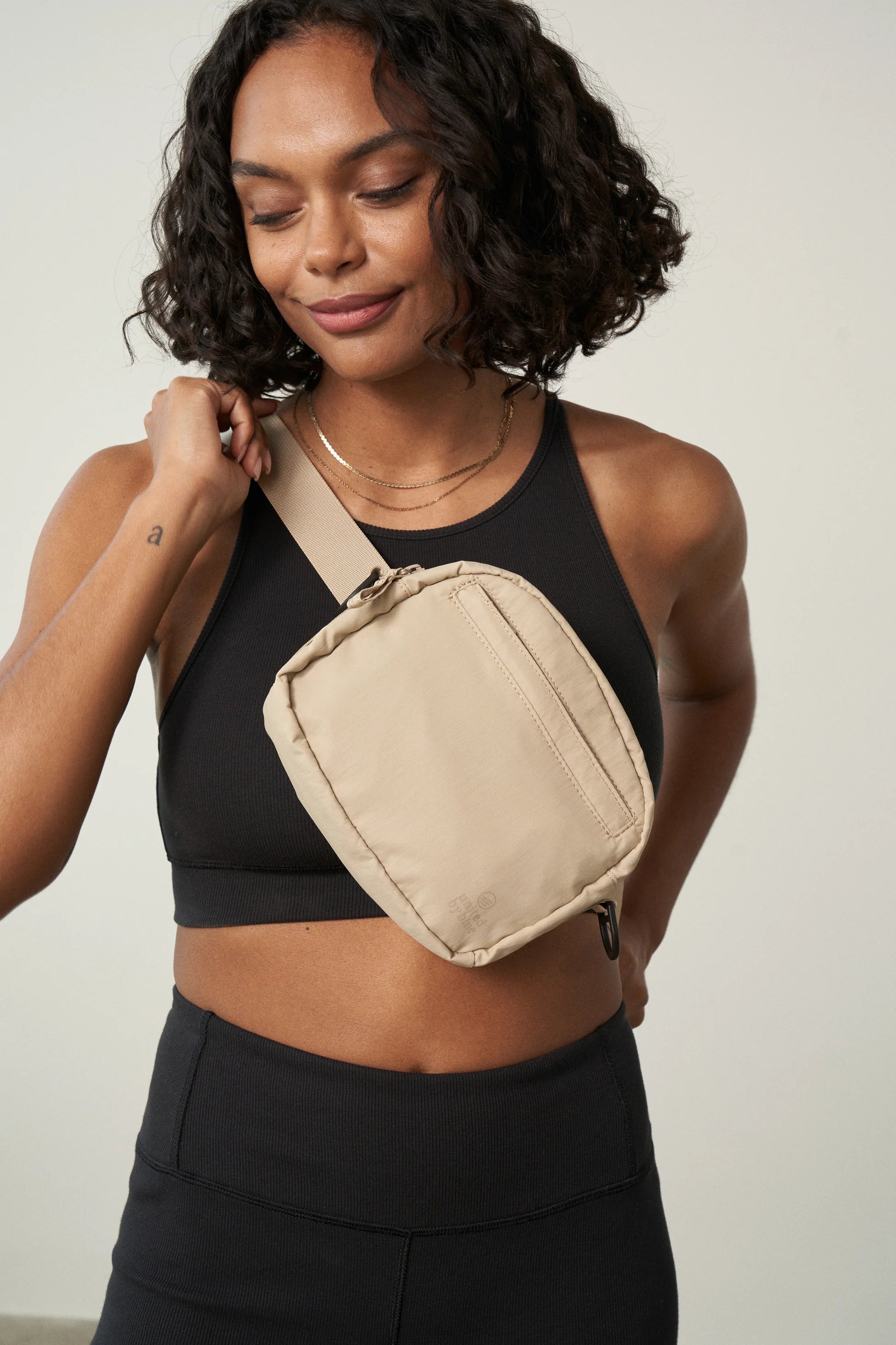 (Re)active™ 2L Convertible Crossbody