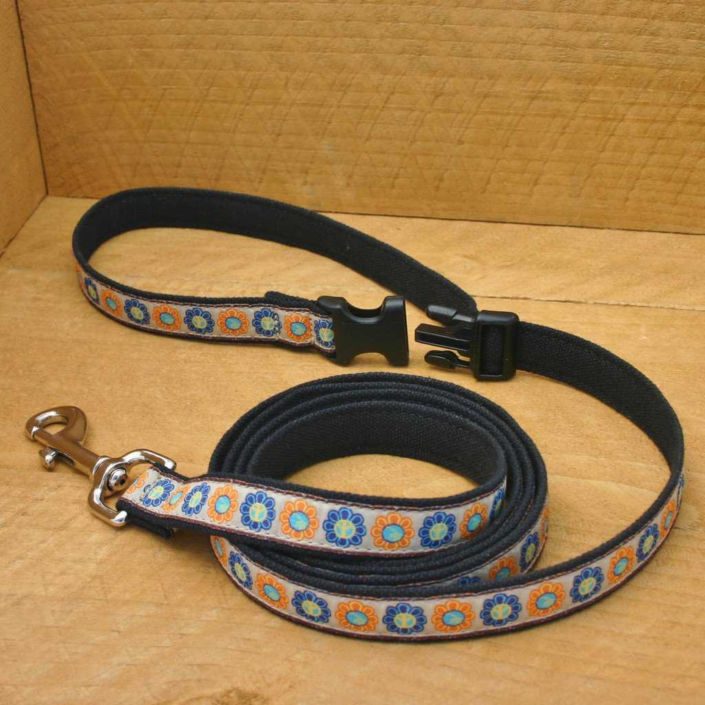 Hemp Leash 6' World Peace Click n' Go