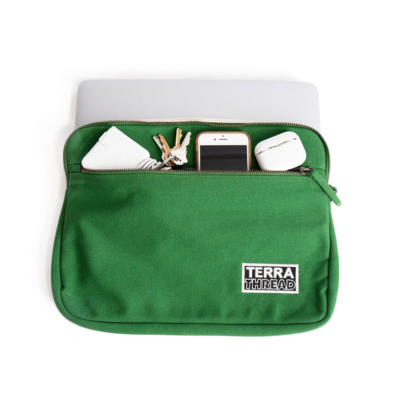 Terra Thread Sustainable Toiletry Bag - Green