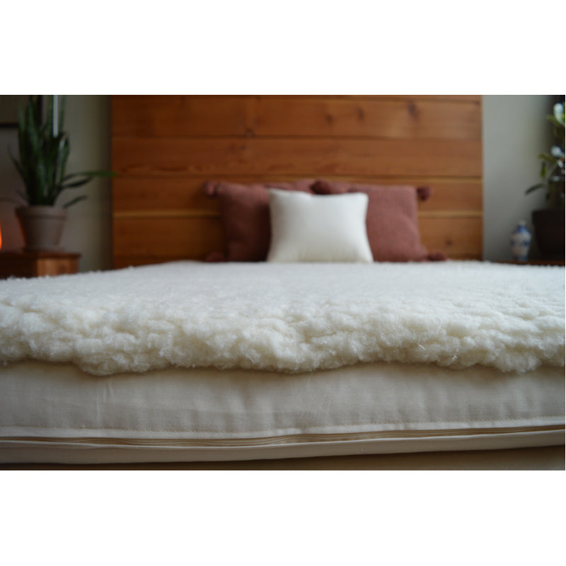 Happy Lamb Fleece Mattress Topper