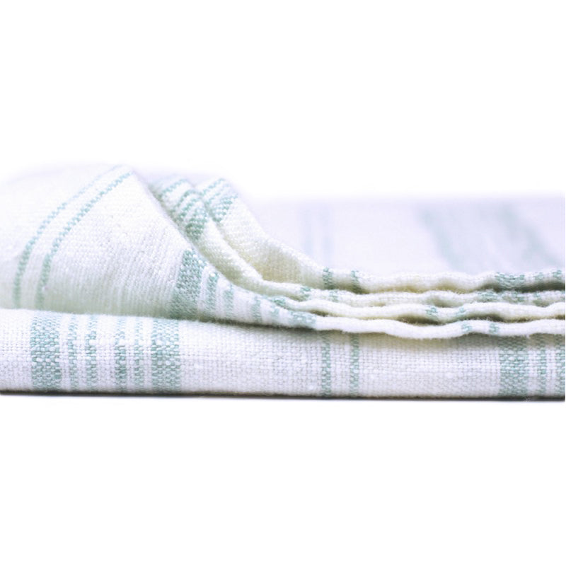 https://earthhero.com/cdn/shop/products/LinenCasa-Thick-Stonewashed-Linen-Bath-Towels-White-with-Green-Stripes-2_8908b55e-97d5-40fa-a725-afb781298123_800x.jpg?v=1694628540