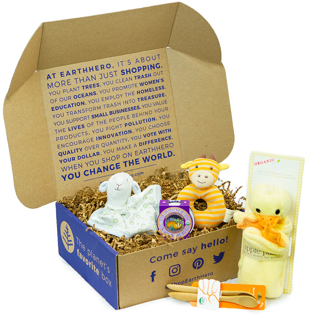 EarthHero Medium New Baby Gift Box