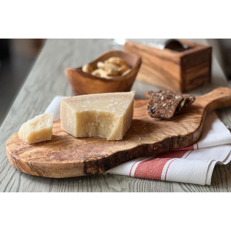 Italian Olivewood Charcuterie Board with Paddle Handle