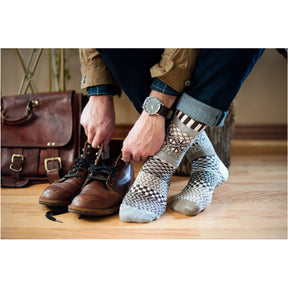 Pine Cone Solmate Crew Socks